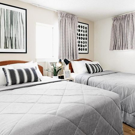 Intown Suites Extended Stay Select Houston Tx - Brookhollow ภายนอก รูปภาพ