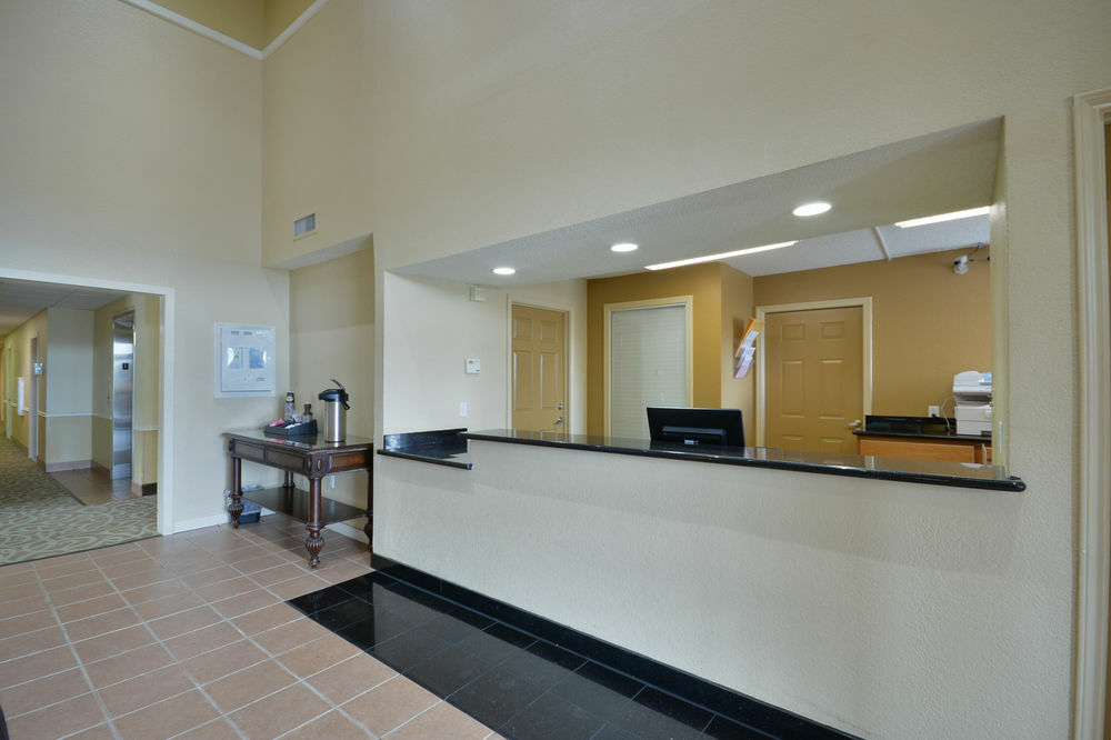 Intown Suites Extended Stay Select Houston Tx - Brookhollow ภายนอก รูปภาพ